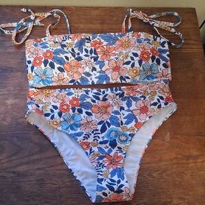 Floral Tie-Strap Bikini